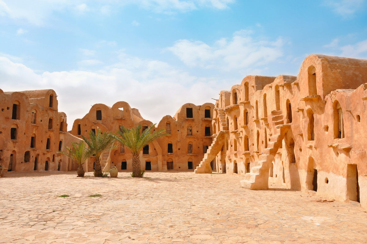 Der Tunis Esstisch aus dem MAGNA Atelier
