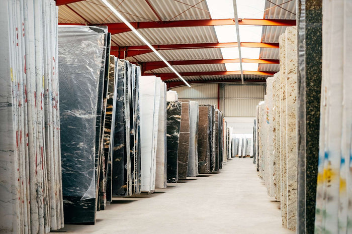 Die Kunst der Marmorauswahl - Ein Leitfaden zur Wahl der perfekten Natursteinsorte für Ihren Tisch