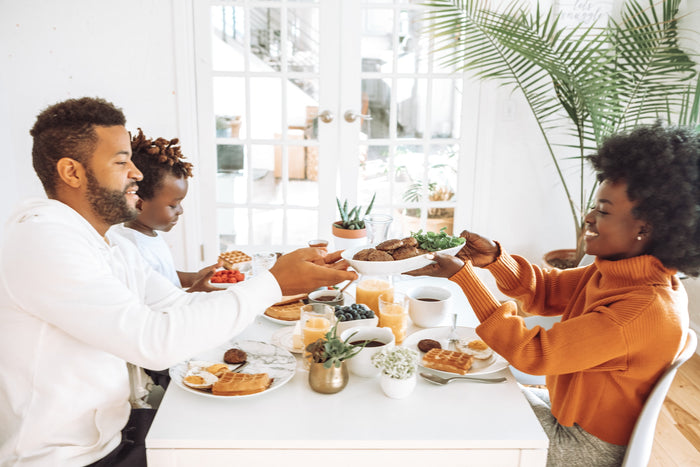Spoiled for choice – which table shape should I choose for my marble dining table?