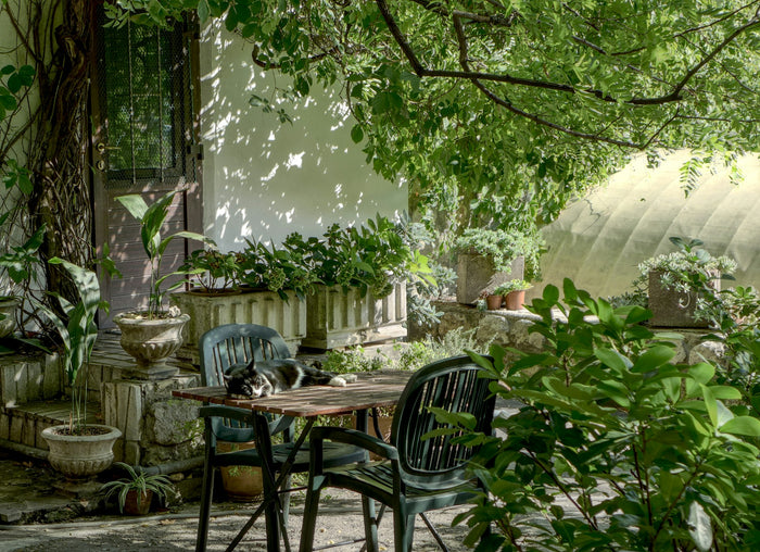 Natural stone tables for the garden and outdoors