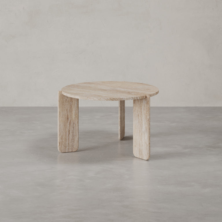 Lade das Bild in den Galerie-Viewer, Auvergne Travertin Couchtisch
