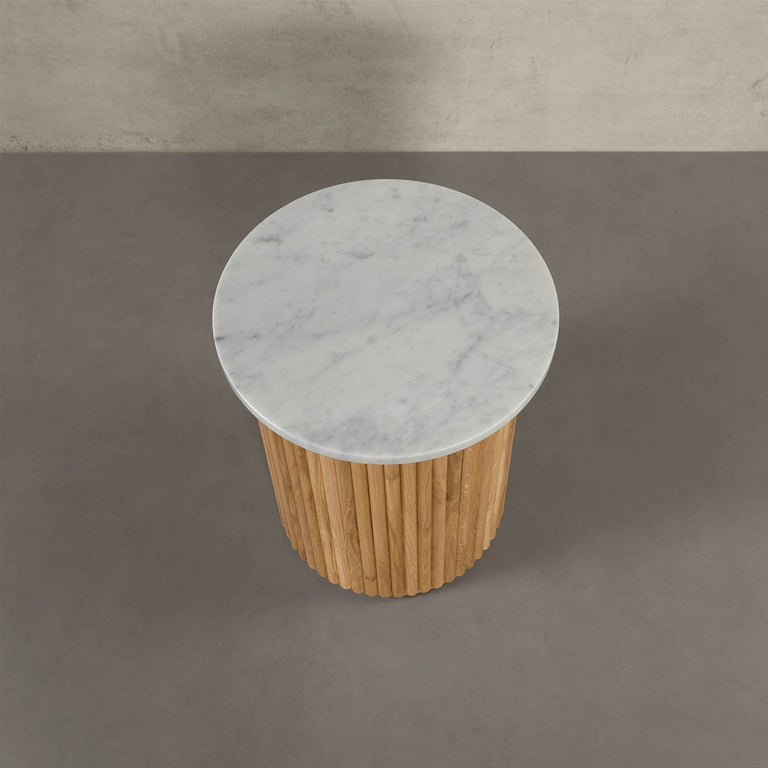 Lade das Bild in den Galerie-Viewer, Victoria Marmor Beistelltisch mit Eichenholzfuß von MAGNA Atelier, Designer Esstisch Naturstein, passend zu Marmor Esstisch Modelname Victoria #49168128573708
