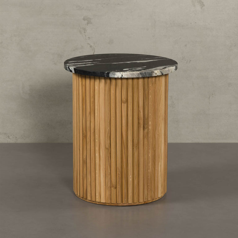 Lade das Bild in den Galerie-Viewer, Victoria Marmor Beistelltisch mit Eichenholzfuß von MAGNA Atelier, Designer Esstisch Naturstein, passend zum Marmor Esstisch Modelname Victoria. #49168128606476
