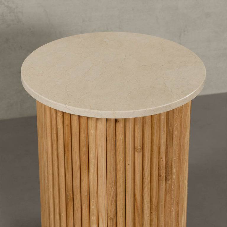 Lade das Bild in den Galerie-Viewer, Victoria Beistelltisch aus Naturstein und Eichenholzfuß von MAGNA Atelier - Designer Marmor Esstisch Modelname Victoria #49168128704780
