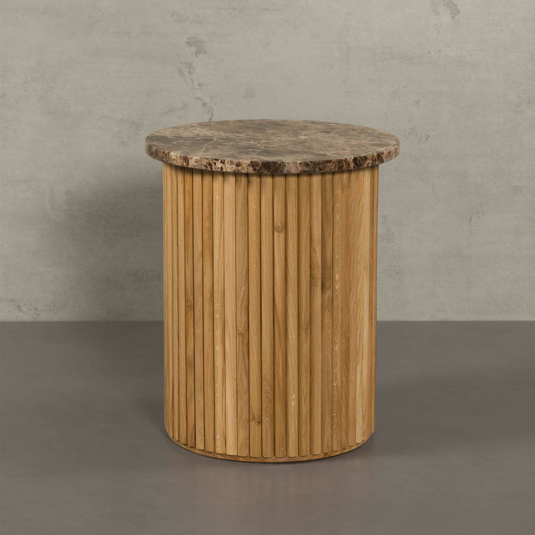 Lade das Bild in den Galerie-Viewer, Victoria Marmor Beistelltisch mit Eichenholzfuß und Natursteinplatte, designt von MAGNA Atelier #49168128737548
