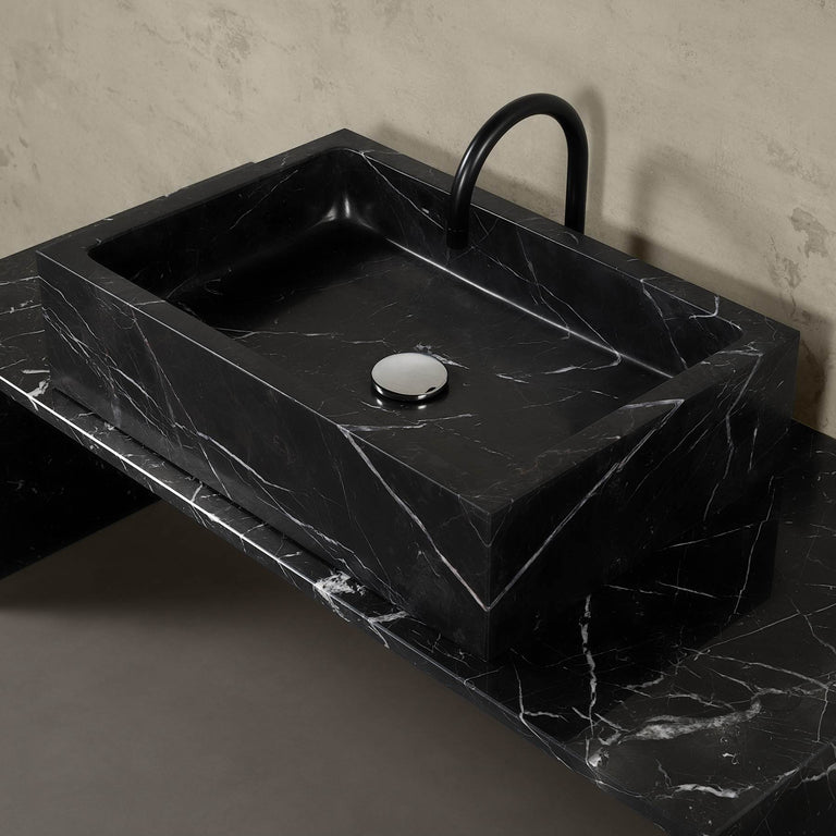 Lade das Bild in den Galerie-Viewer, Lago Nero Marmor Waschbecken
